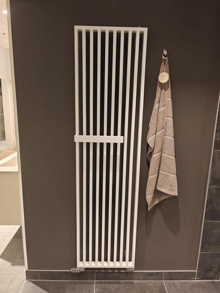 Designradiator Vasco 47x180cm - 0023, Doe-het-zelf en Verbouw, Verwarming en Radiatoren, Radiator, Nieuw, Ophalen
