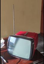 Televisie - Brionvega Algol 11 rood