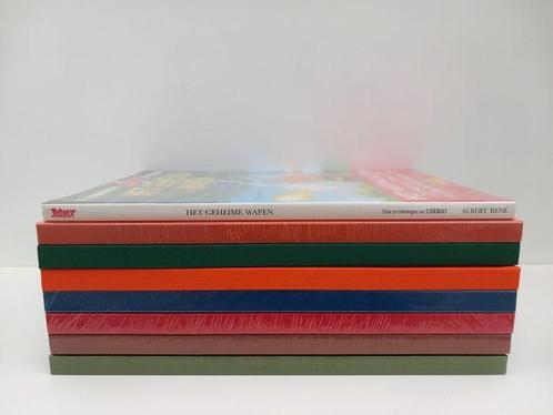 Astérix - 7 HC met linnen rug + Het Geheime Wapen HC - 8, Boeken, Stripboeken