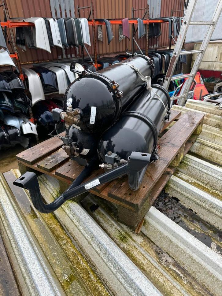 CNG tank set Mercedes Sprinter w906, Auto-onderdelen, Brandstofsystemen, Gebruikt, 3 maanden garantie, Mercedes-Benz, Ophalen of Verzenden