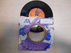 vinyl single 7 inch - Greyhound  - Moon River