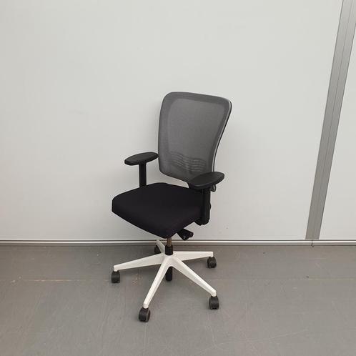 Ahrend bureaustoel - nieuwe stof zwart / netweave grijze sto, Huis en Inrichting, Bureaus, Ophalen of Verzenden