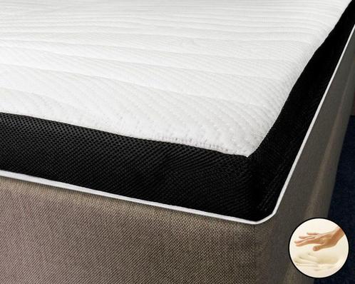Excellent Nasa Traagschuim Topper Bamboo hoes, Huis en Inrichting, Slaapkamer | Matrassen en Bedbodems