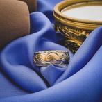Bicolor gouden heren ring met gravures (witgoud, unisex), Gebruikt, Overige kleuren, 19 tot 20, Ophalen of Verzenden