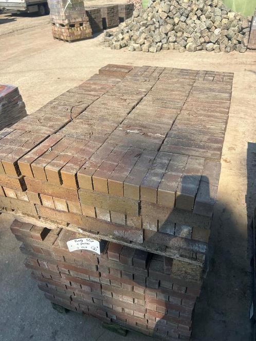 Gebakken Waalformaten Te Koop - 4m² beschikbaar!, Tuin en Terras, Tegels en Klinkers, Klinkers, Gebruikt, Minder dan 5 m²