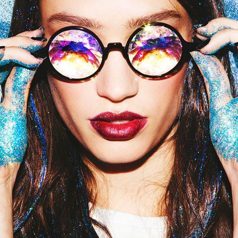 Ronde Bril Caleidoscoop Zwart Montuur Rond Geslepen Diamant, Hobby en Vrije tijd, Feestartikelen, Carnaval, Feestartikel, Nieuw