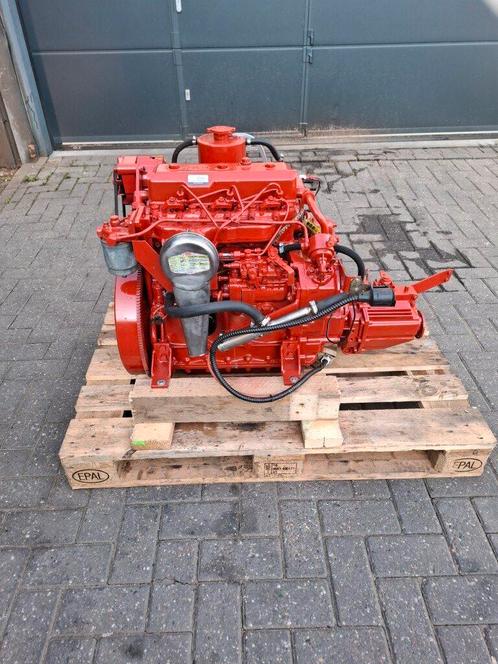 Bukh DV36 RME 36pk scheepsmotor met keerkoppeling kielkoelin, Watersport en Boten, Bootonderdelen, Motor en Techniek, Nieuw, Zeilboot of Motorboot