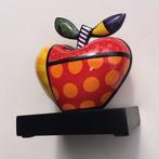 Romero Britto (1963) - sculptuur, Big Apple, porcelain