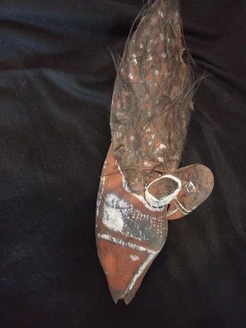 Mask met hoornvogel en veren - Abelam - Papoea-Nieuw-Guinea, Antiek en Kunst, Kunst | Niet-Westerse kunst