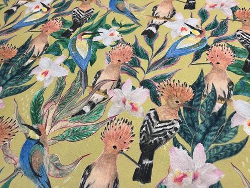 Esotische Symfonie – De Stof die de Schoonheid van de, Antiek en Kunst, Antiek | Kleden en Textiel