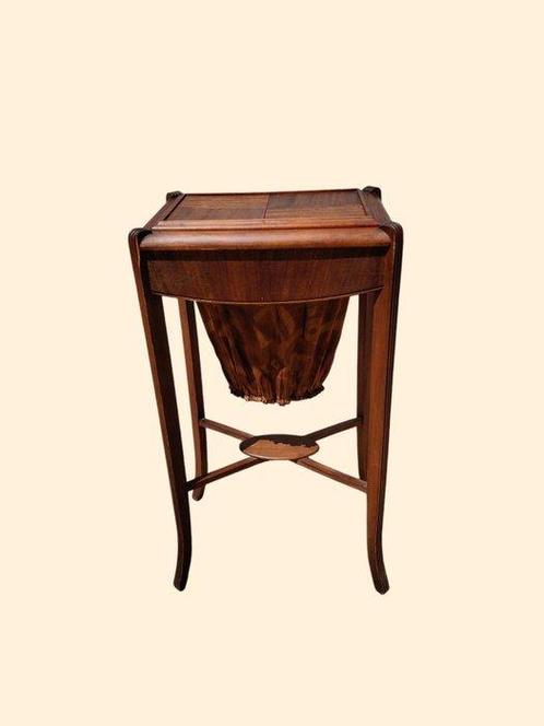 Kabinet - Hout - Mobiele portaaltjes., Antiek en Kunst, Kunst | Designobjecten