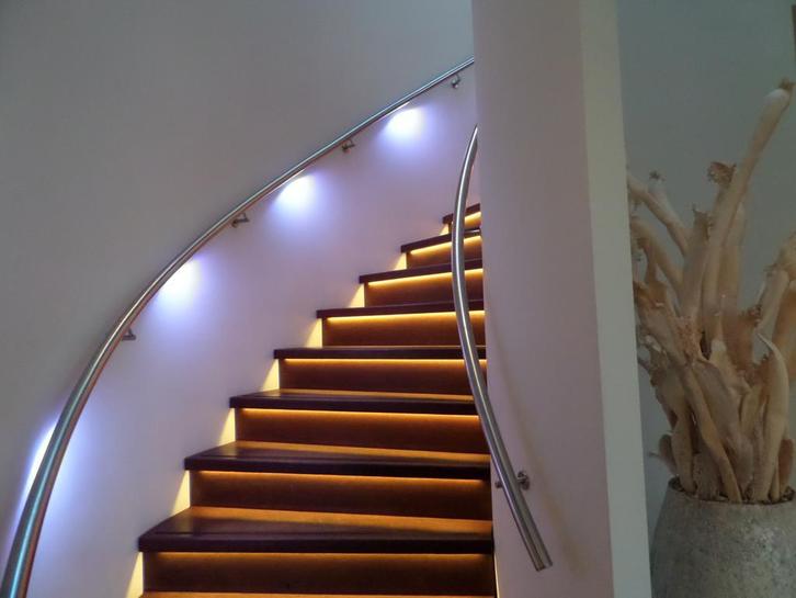 Stijlvolle spiltrapleuningen,  ook met LED Verlichting!, Doe-het-zelf en Verbouw, Ladders en Trappen, Trap, Nieuw