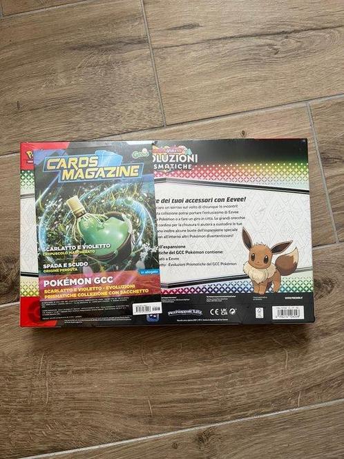The Pokémon Company Box - Pokémon - Eevee, Hobby en Vrije tijd, Verzamelkaartspellen | Pokémon