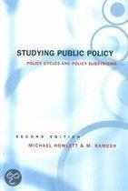 Studying Public Policy 9780195417944, Zo goed als nieuw