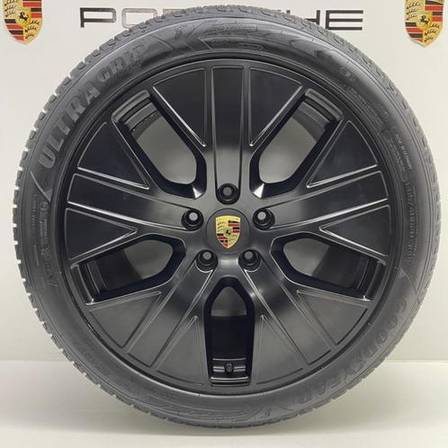 Porsche Taycan ORIGINELE 20Turbo Aero met winterbanden (9mm), Auto-onderdelen, Banden en Velgen, 20 inch, Winterbanden, 285 mm