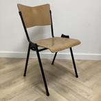 Tweedehands kantinestoel / schoolstoel, zithoogte 45 cm,, Huis en Inrichting, Stoelen, Ophalen of Verzenden, Gebruikt, Hout, Eén