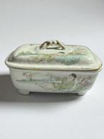 Oud Chinees porseleinen zeepbakje uit de Famille Verte,, Antiek en Kunst
