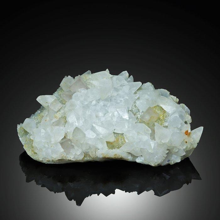 Premium kwaliteit UV-actief FLUORIET met CALCIT en KWARTS, Verzamelen, Mineralen en Fossielen
