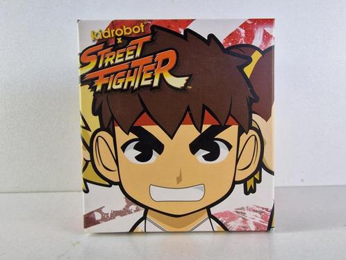 Capcom Kidrobot x Street Fighter Figurine Morgen in huis!, Verzamelen, Poppetjes en Figuurtjes, Zo goed als nieuw, Ophalen of Verzenden