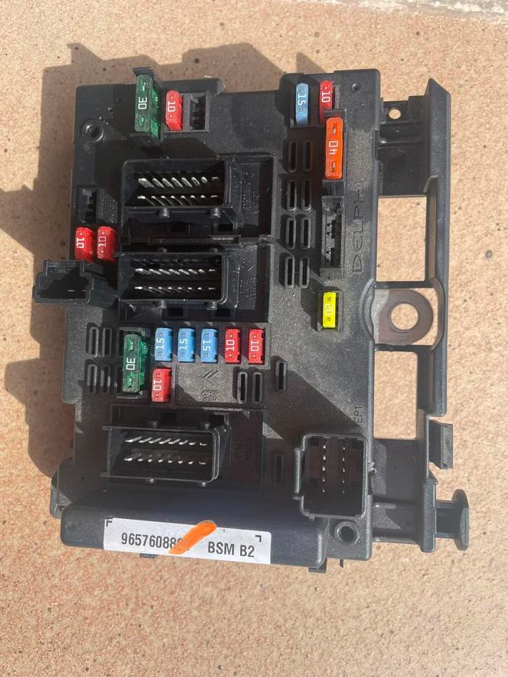 Peugeot Citroen Zekeringenkast BSM B2 9657608880, Auto-onderdelen, Elektronica en Kabels, Gebruikt, 3 maanden garantie, Citroën