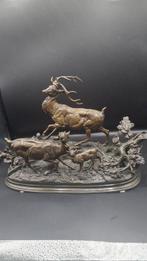 Édouard Paul Delabrière (1829-1912) - Beeld, Famille de cerf