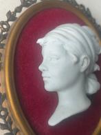 Benacchio - Reliëf, Ritratto di fanciulla - 11 cm - Biscuit, Antiek en Kunst