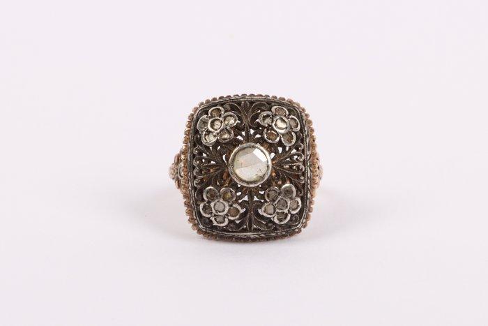 Ring - 18 karaat Geel goud, Zilver - 0.45ct. tw. Diamant, Sieraden, Tassen en Uiterlijk, Ringen