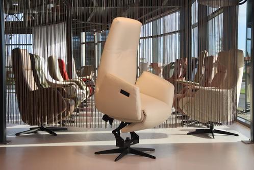 Moderne sta op stoel draai/relaxfauteuil Gealux Twinz TW8211, Huis en Inrichting, Fauteuils, Nieuw, Leer, Ophalen of Verzenden