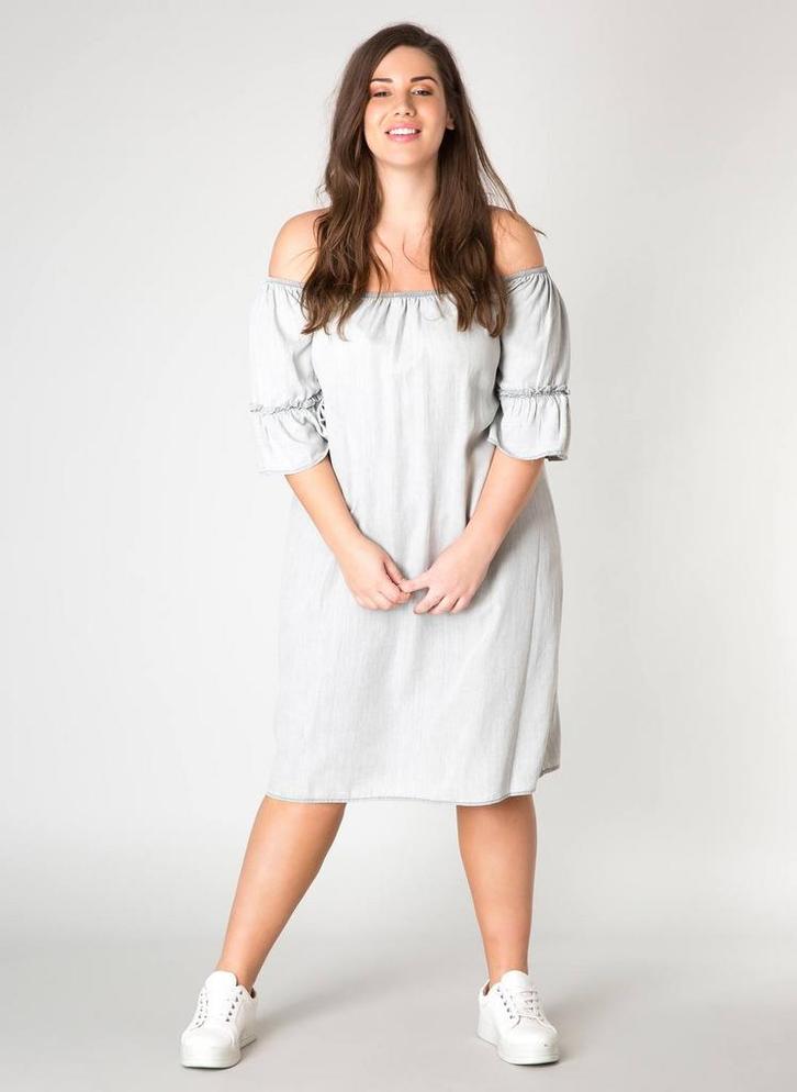 Jurk Yesta Jonita off shoulder 87CM Maat:, Kleding | Dames, Jurken, Overige kleuren, Nieuw, Verzenden