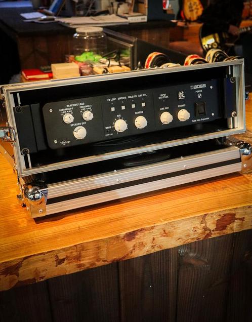 Boss Waza Tube Amp Expander (Pre-Owned) (Gitaarversterkers), Muziek en Instrumenten, Versterkers | Bas en Gitaar, Basgitaar, Gebruikt