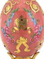 Fabergé ei - Imperial Jeweled Egg geaccentueerd met 24