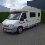 Zeer nette Adria 573 DS met fransbed, Caravans en Kamperen, Campers, Diesel, Adria, 5 tot 6 meter, Half-integraal