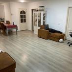Gemeubileerde kamer met 5 slaapkamers gevonden in Lijnden, 50 m² of meer, Overige regio's