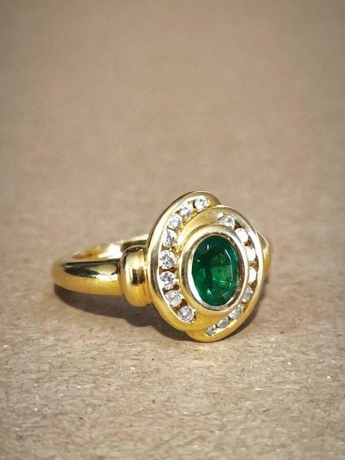 Ring - 18 karaat Geel goud Smaragd - Diamant, Sieraden, Tassen en Uiterlijk, Ringen