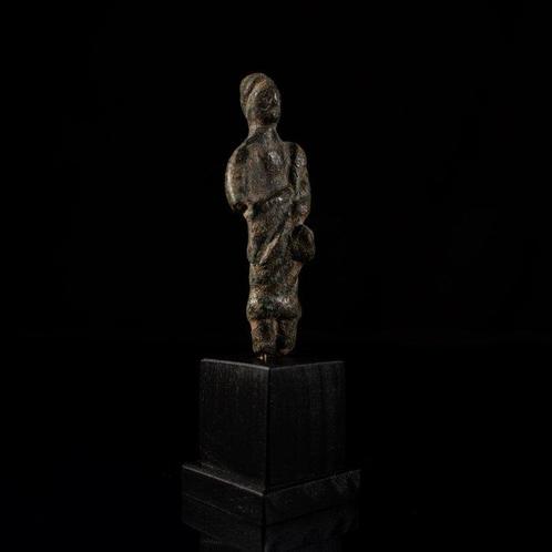 Oud-Romeins Atis-figuur in brons met Frygische muts – Figuur, Verzamelen, Mineralen en Fossielen
