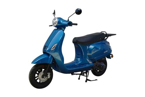 Kappenset  Blauw  Metallic  RSO Sense/Vx50 (S)/Riva, Fietsen en Brommers, Brommeronderdelen | Scooters, Nieuw, Overige merken