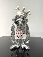 Van Apple - Graffiti Monkey - Lets Go