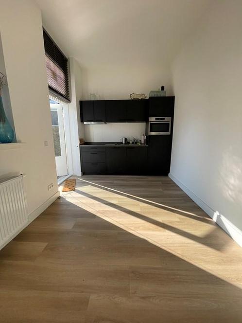 Appartement te huur aan Stationsstraat in Tilburg, Huizen en Kamers, Huizen te huur, Noord-Brabant