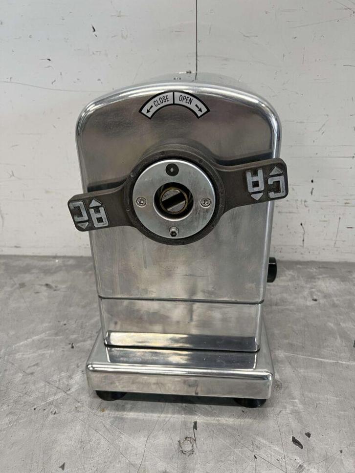 RVS Hudson Mesa Universeel basisstation Groentesnijmachine, Zakelijke goederen, Horeca | Keukenapparatuur, Nieuw zonder verpakking