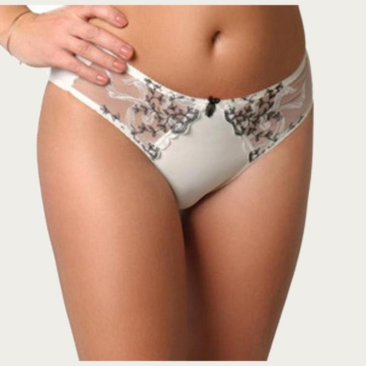 BB (Benefit) Slip Mama Claudia Ecru, Kleding | Dames, Ondergoed en Lingerie, Verzenden