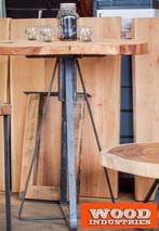 unieke stoere robuuste houten tafels unieke showroom 3000 m2, Huis en Inrichting, Tafels | Eettafels, 200 cm of meer, Nieuw, Eikenhout
