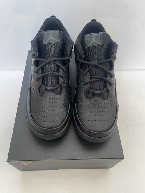 Nike - Nike Jordan Max Aura 5 - Sneakers - Maat: EU 38.5 -, Kleding | Heren, Schoenen