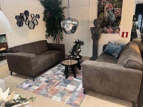 Nieuw bankstel 2.5 + 2 zits laatste model van 1995 nu 1150.-, Huis en Inrichting, Banken | Bankstellen, Nieuw, Stof, Vierpersoons of meer
