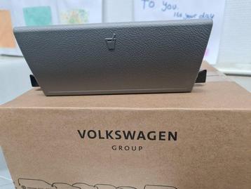 Transporter T5 Asbak met bekerhouder voor Volkswagen 7H18... beschikbaar voor biedingen