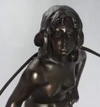 sculptuur, Porteuse deau nue - Sculpture Art Nouveau sur
