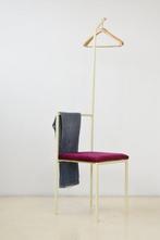 Equilibri-furniture - Equilibri-team - Dressboy - haikus -