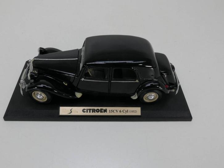 Schaal 1:18 Maisto Citroën 15CV 6 Cyl 1952 #3182, Hobby en Vrije tijd, Modelauto's | 1:18, Gebruikt, Maisto, Ophalen of Verzenden