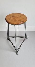 Tomado - Jan van der Togt - Kruk - Hout, Metaal