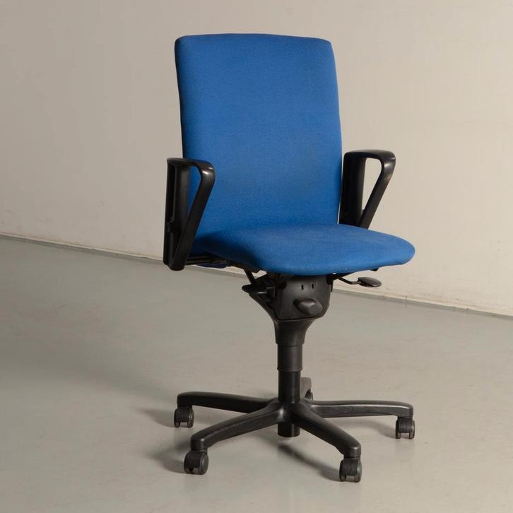 Haworth Comforto D5033 bureaustoel, blauw, 1D armleggers, Zakelijke goederen, Kantoor en Winkelinrichting | Kantoormeubilair en Inrichting