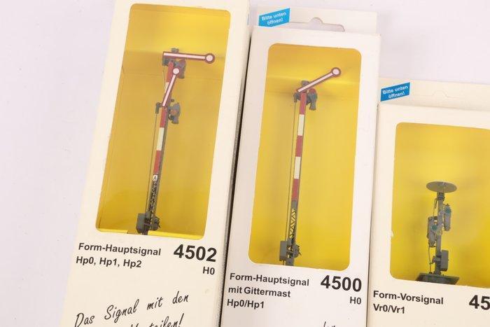 Viessmann H0 - 4500/4502/4509 - Signalen (3) - Drie seinen:, Hobby en Vrije tijd, Modeltreinen | H0